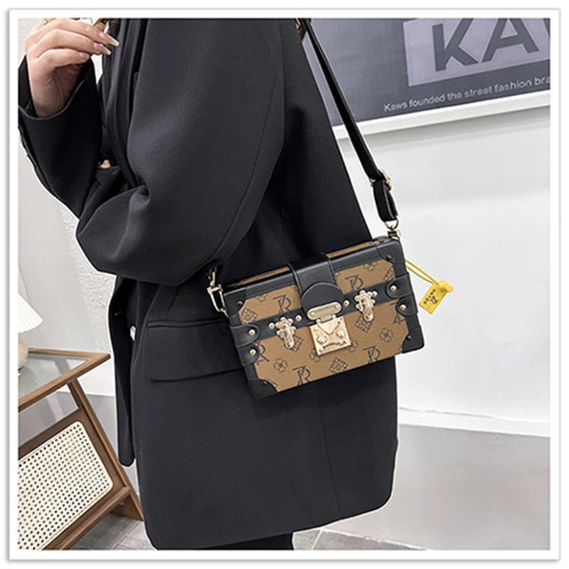 Women's Bag 2023 Trend Leather Chain Shoulder Crossbody Bag with Pearl Handle Portable Chocolate Grid Solid Color Small Handbags